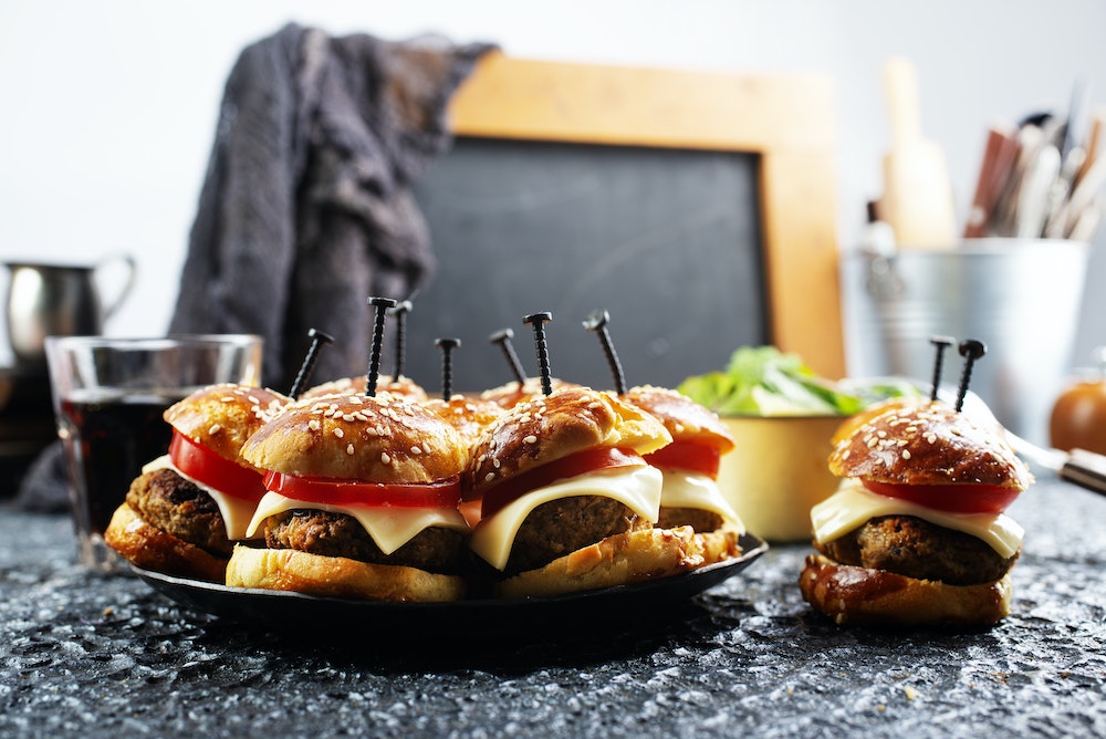 Lancer sa franchise de Burger : Un guide pour conquérir le marché de la restauration rapide