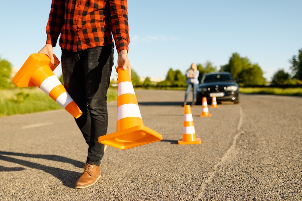Développement business auto école : comment se démarquer sur le marché de la formation à la conduite ?