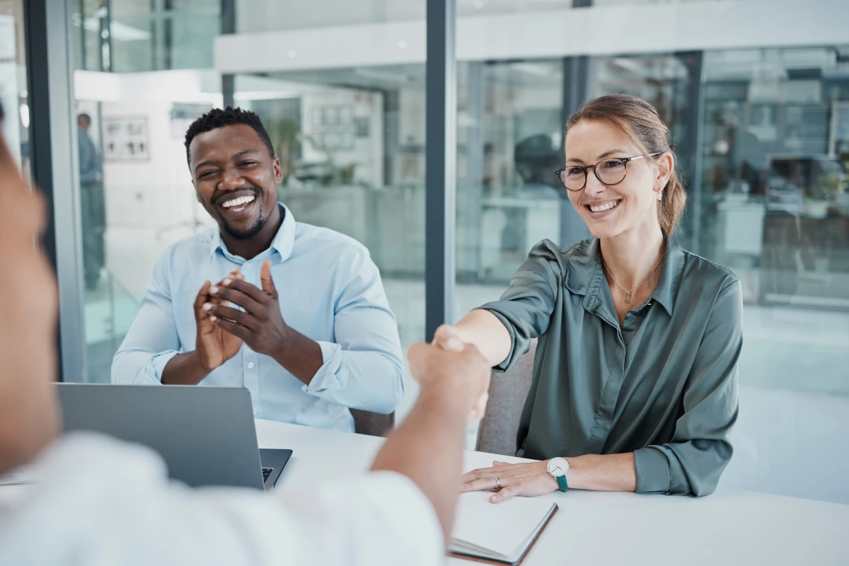 Aide à l'embauche PME : un dispositif clé pour soutenir les petites et moyennes entreprises